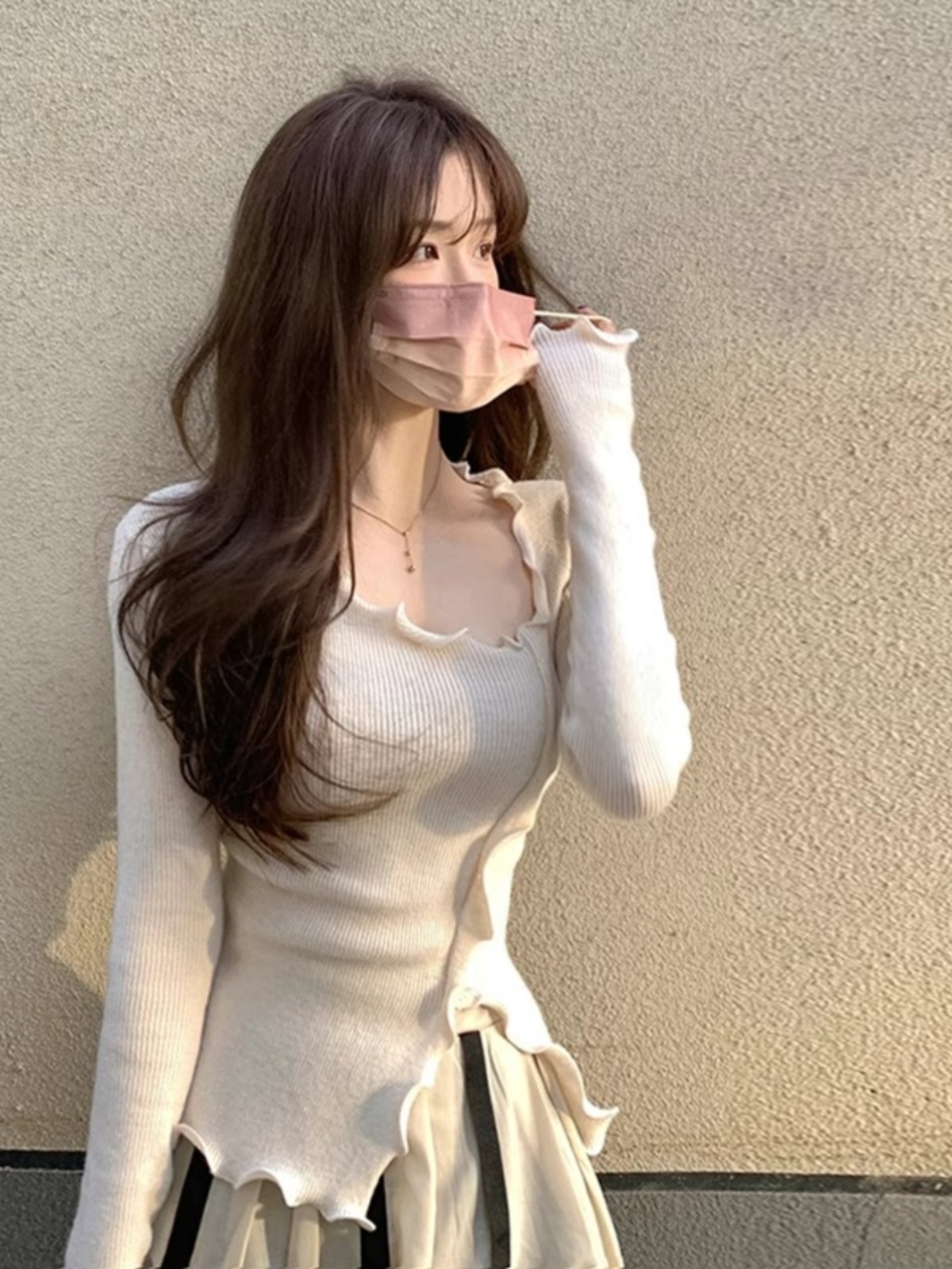 Women's Ruffled Trim Irregular Knit Top French Style Short Pullover Long Sleeve Base Layer - Image 4