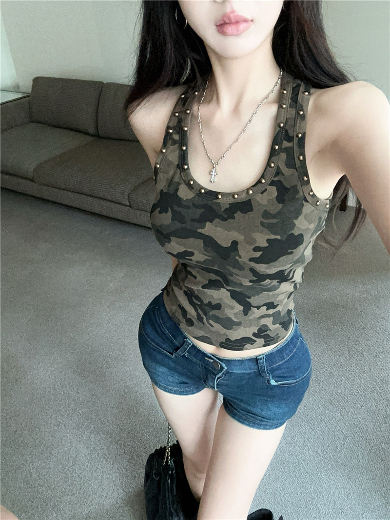 Metal Stud Camo Camisole Women 2026 Summer Slim Cropped Top - Image 4